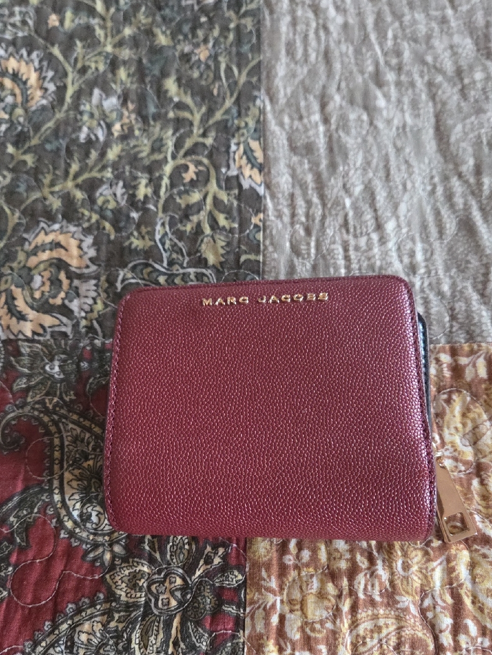 Marc Jacobs Pebbled Leather Compact Wallet in Burgundy Red